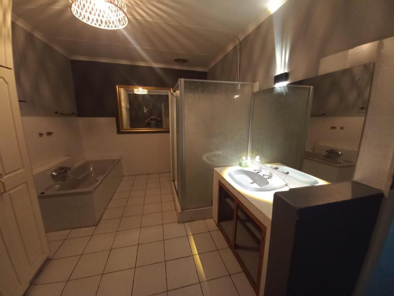 בלומפונטייין Anri Guesthouse מראה חיצוני תמונה