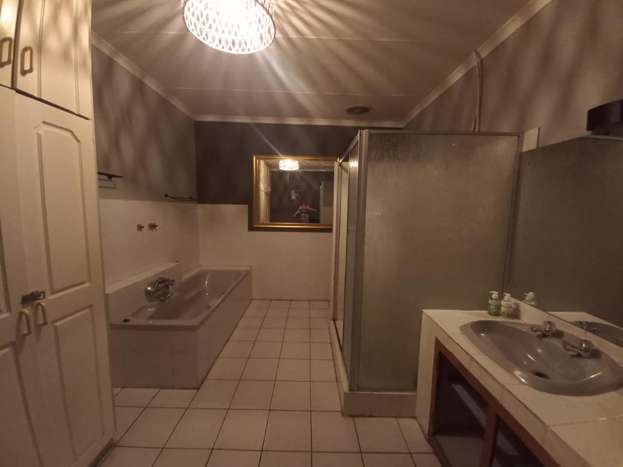 בלומפונטייין Anri Guesthouse מראה חיצוני תמונה