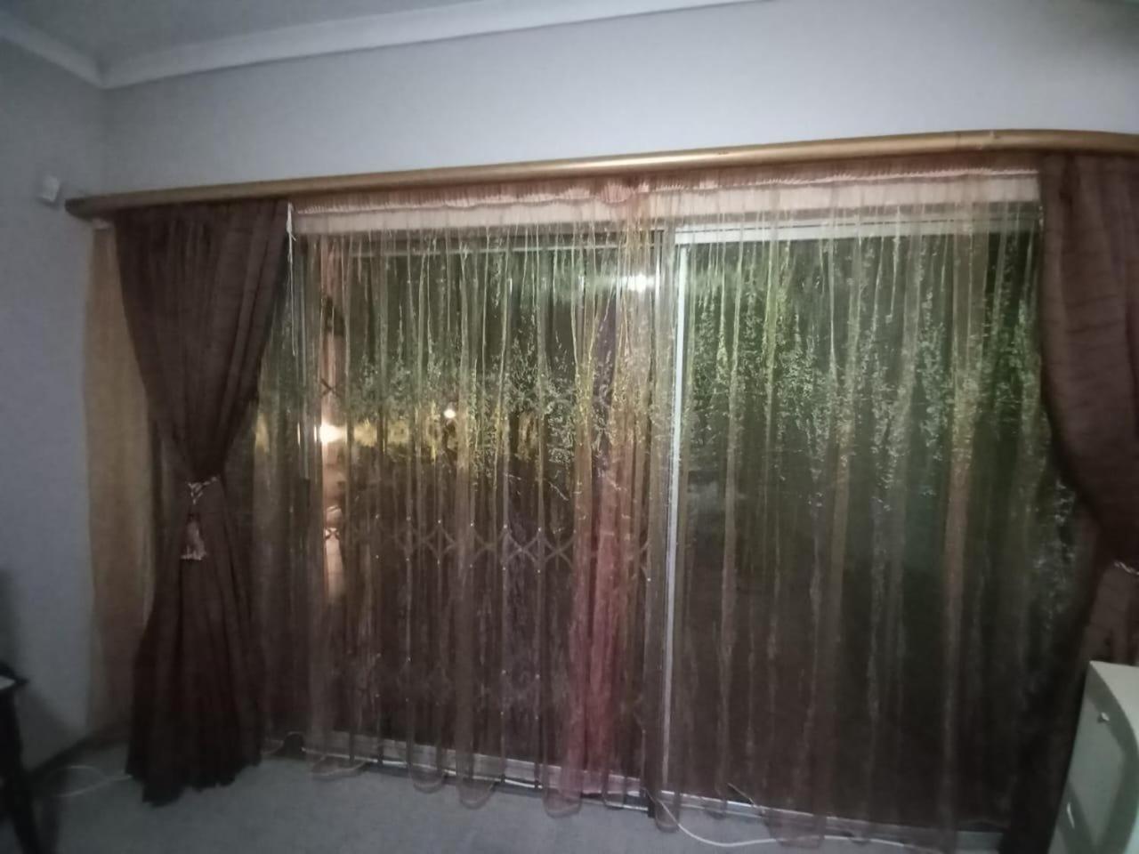בלומפונטייין Anri Guesthouse מראה חיצוני תמונה