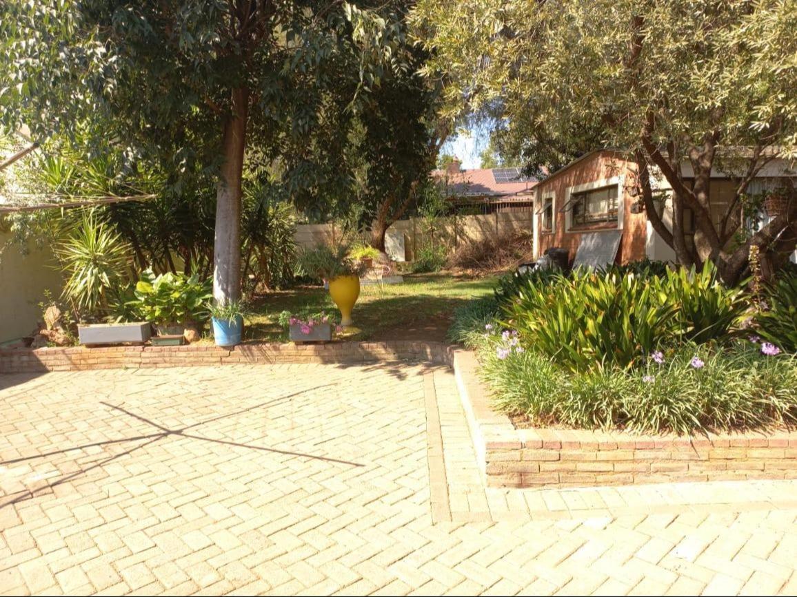בלומפונטייין Anri Guesthouse מראה חיצוני תמונה